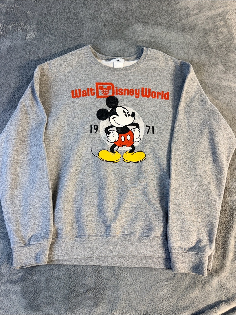 Disney Parks Walt Disney World 1971 Mickey Mouse Sweatshirt Gray Large Retro